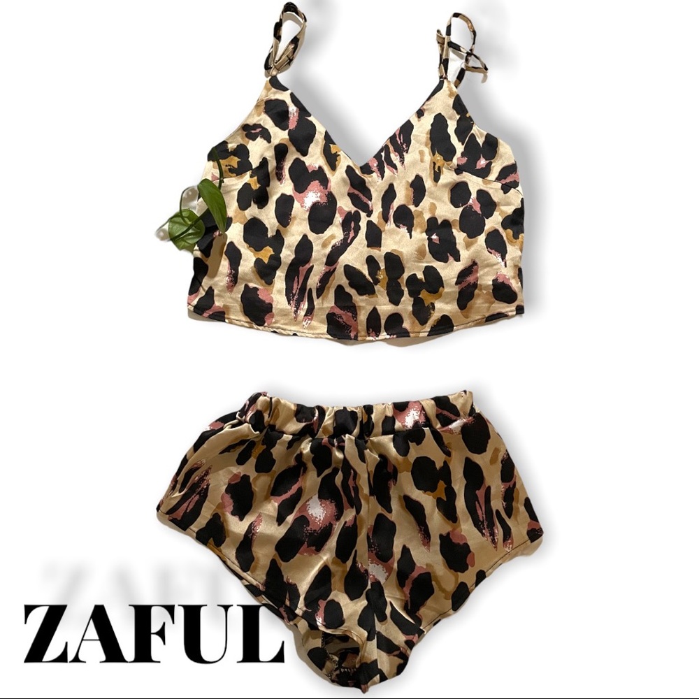 NWT ZAFUL Animal Print Sleepwear Set